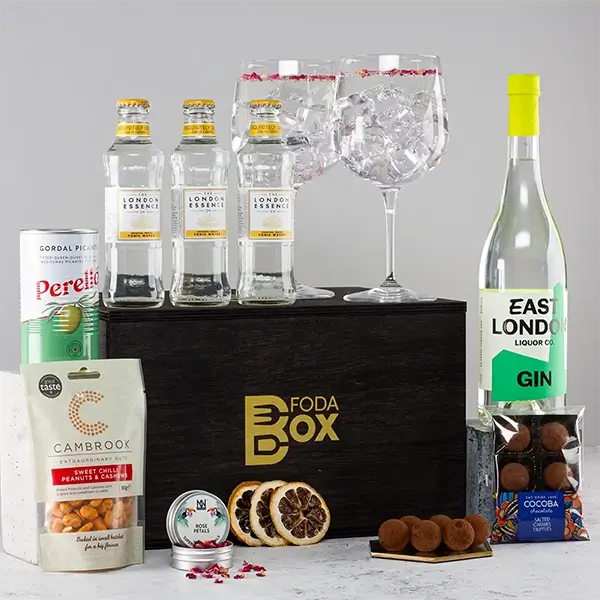 Luxury Gin & Tonic Hamper in Pine Box