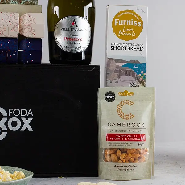 Christmas Panettone, Prosecco and Sweets Hamper