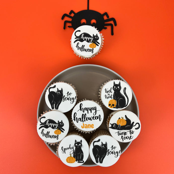 12 Cute Halloween Cat Cupcakes