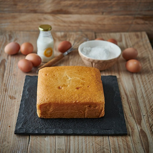 8 inch plain square sponge cake 
